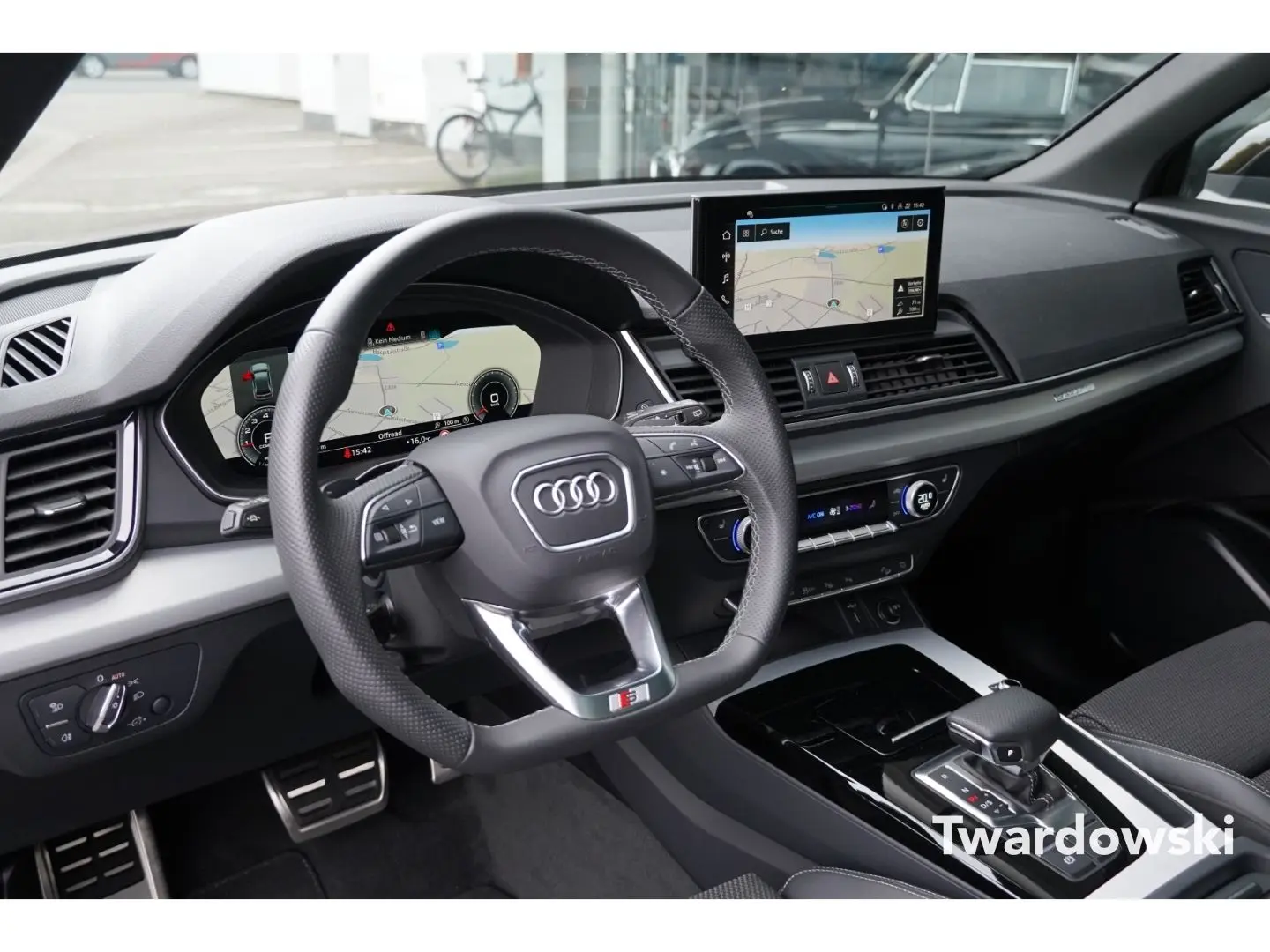 Q5 Sportback 45 TFSI S line Pano AHK 360  20''