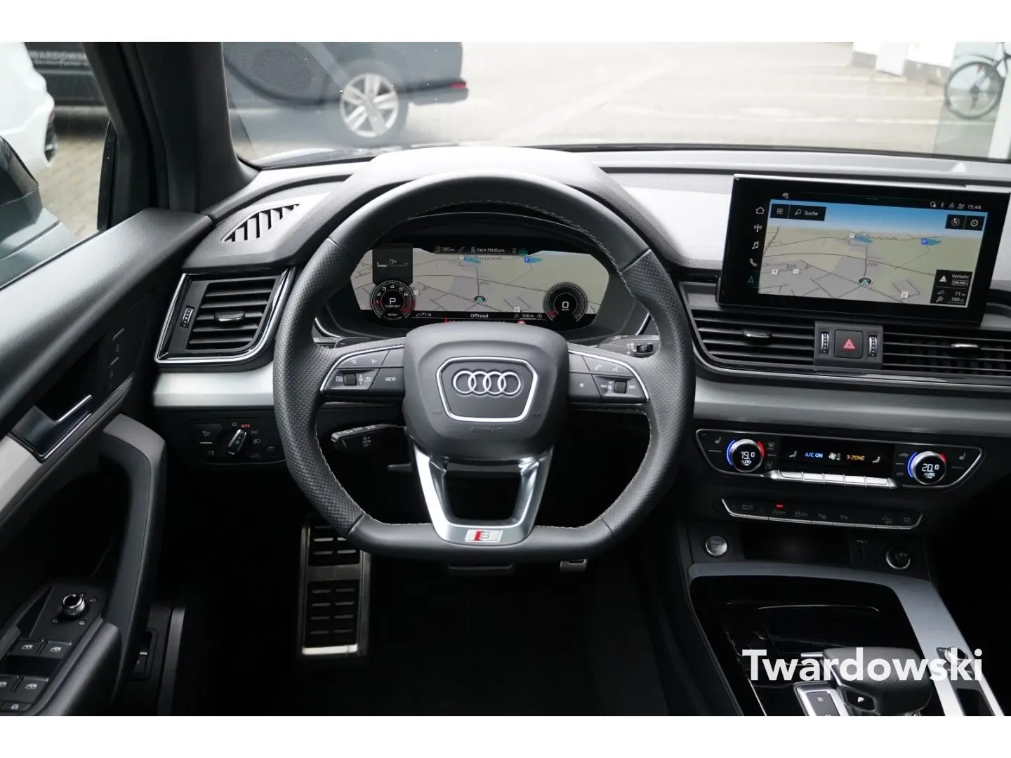 Q5 Sportback 45 TFSI S line Pano AHK 360  20''