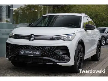 Tiguan R-Line AHK Pano 360  ACC Travel Matrix