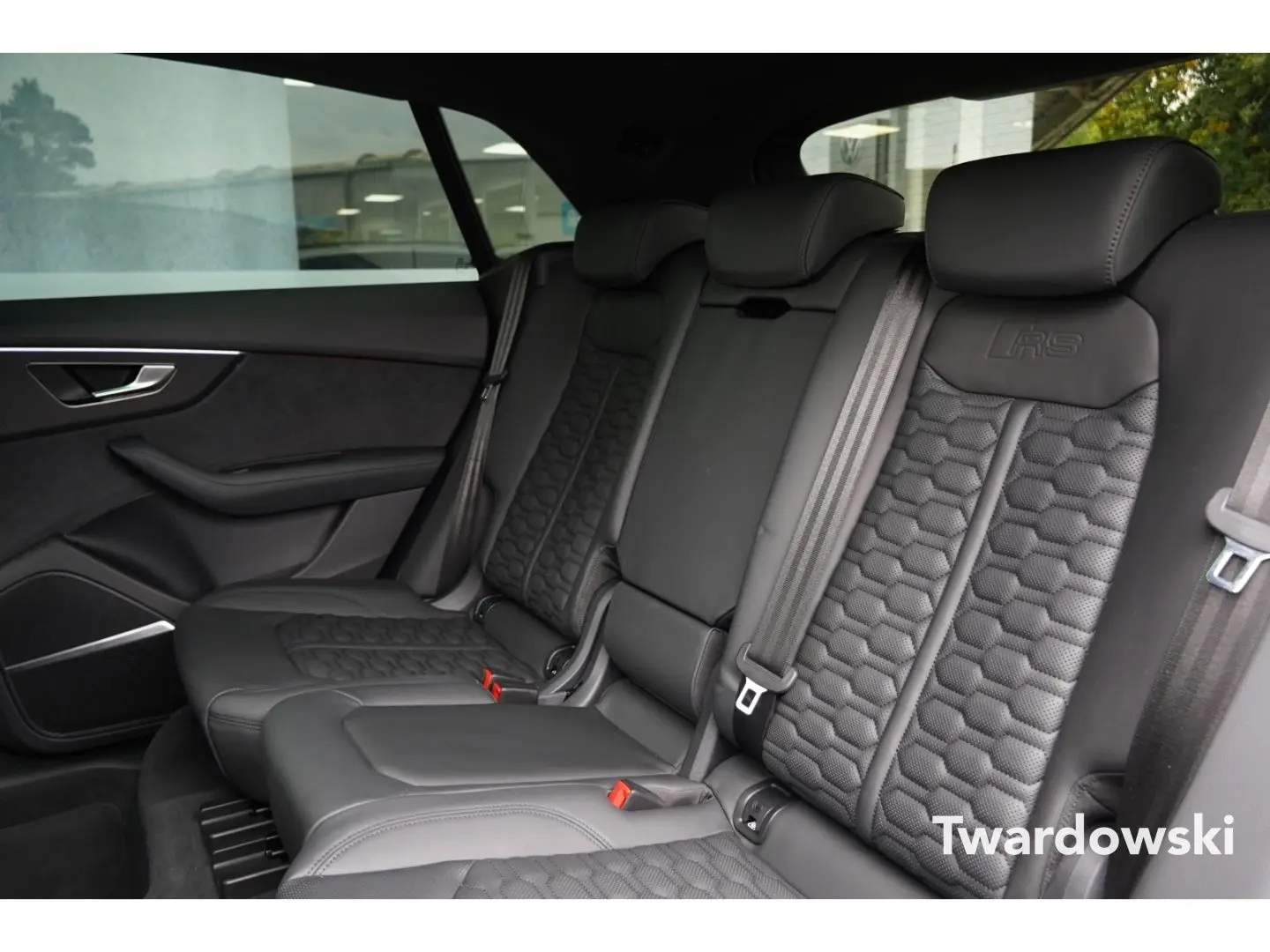 RSQ8 Keramik Stand-HZ Memo AHK HUD Massage B&O S