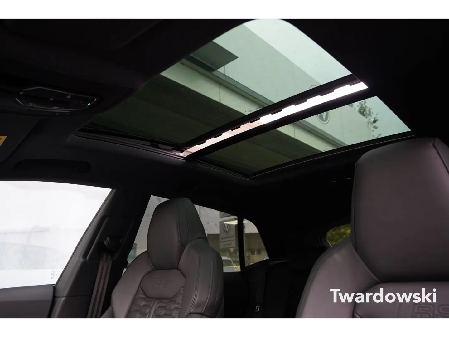 RSQ8 Keramik Stand-HZ Memo AHK HUD Massage B&O S