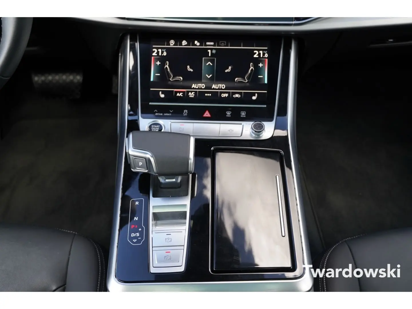 Q8 50 TDI Facelift S-Line Matrix Black Luft Memo