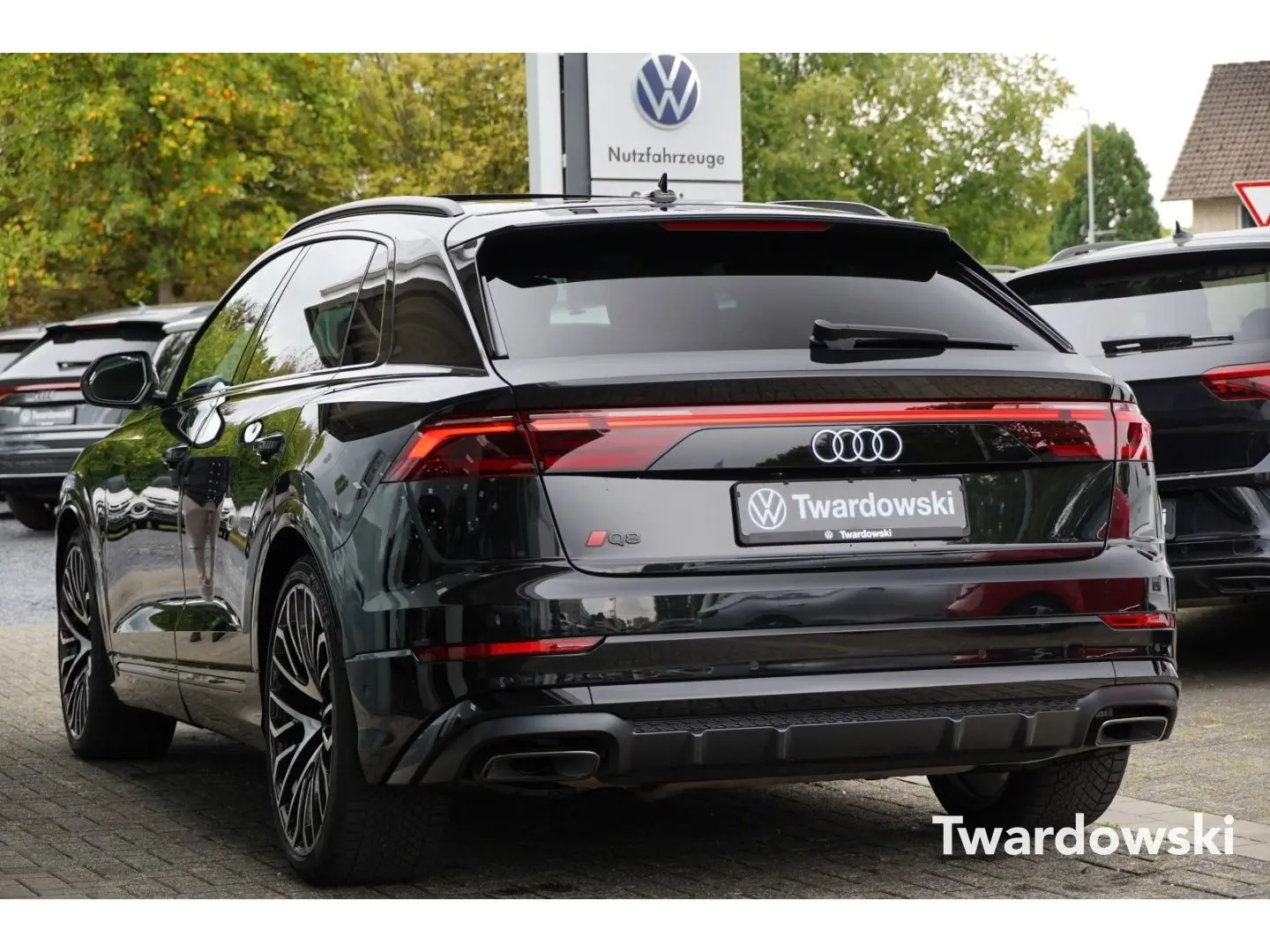 Q8 S line 50 TDI Luft 23'' PANO AHK Memory ACC