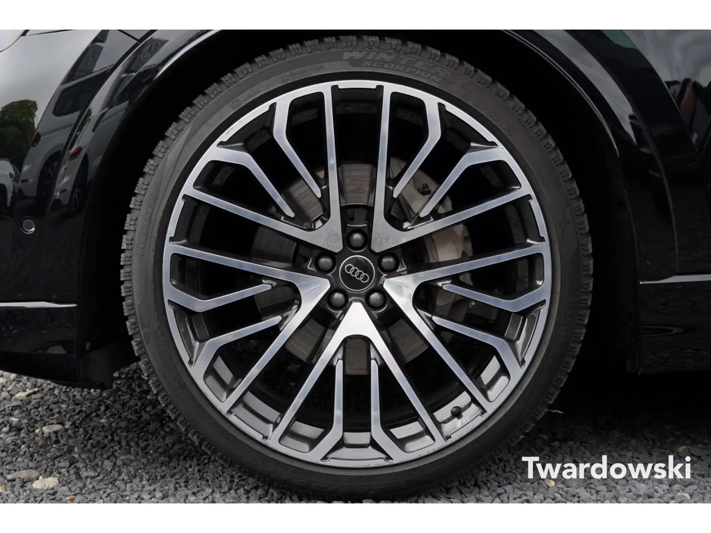 Q8 S line 50 TDI Luft 23'' PANO AHK Memory ACC