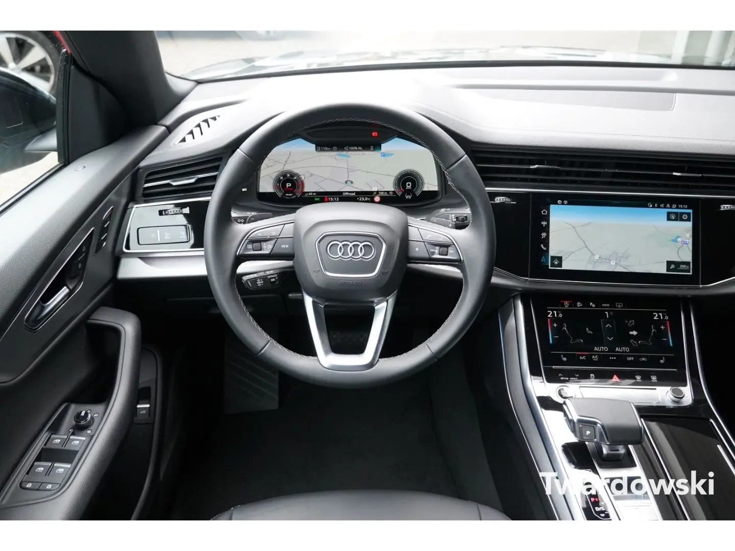 Q8 S line 50 TDI Luft 23'' PANO AHK Memory ACC