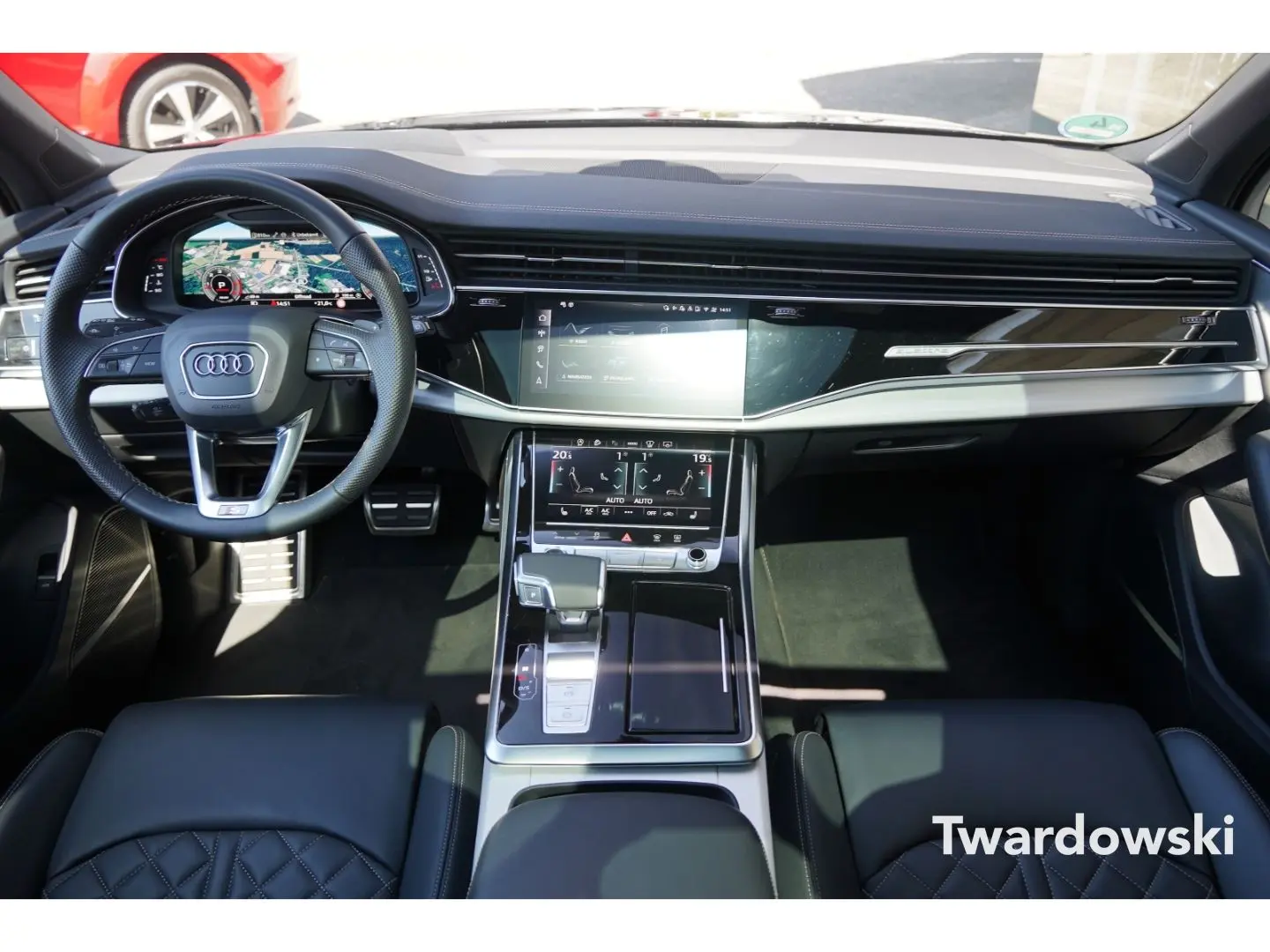 Q7 50 TDI S-Line 3.0 7-Sitzer Matrix PANO 360  B