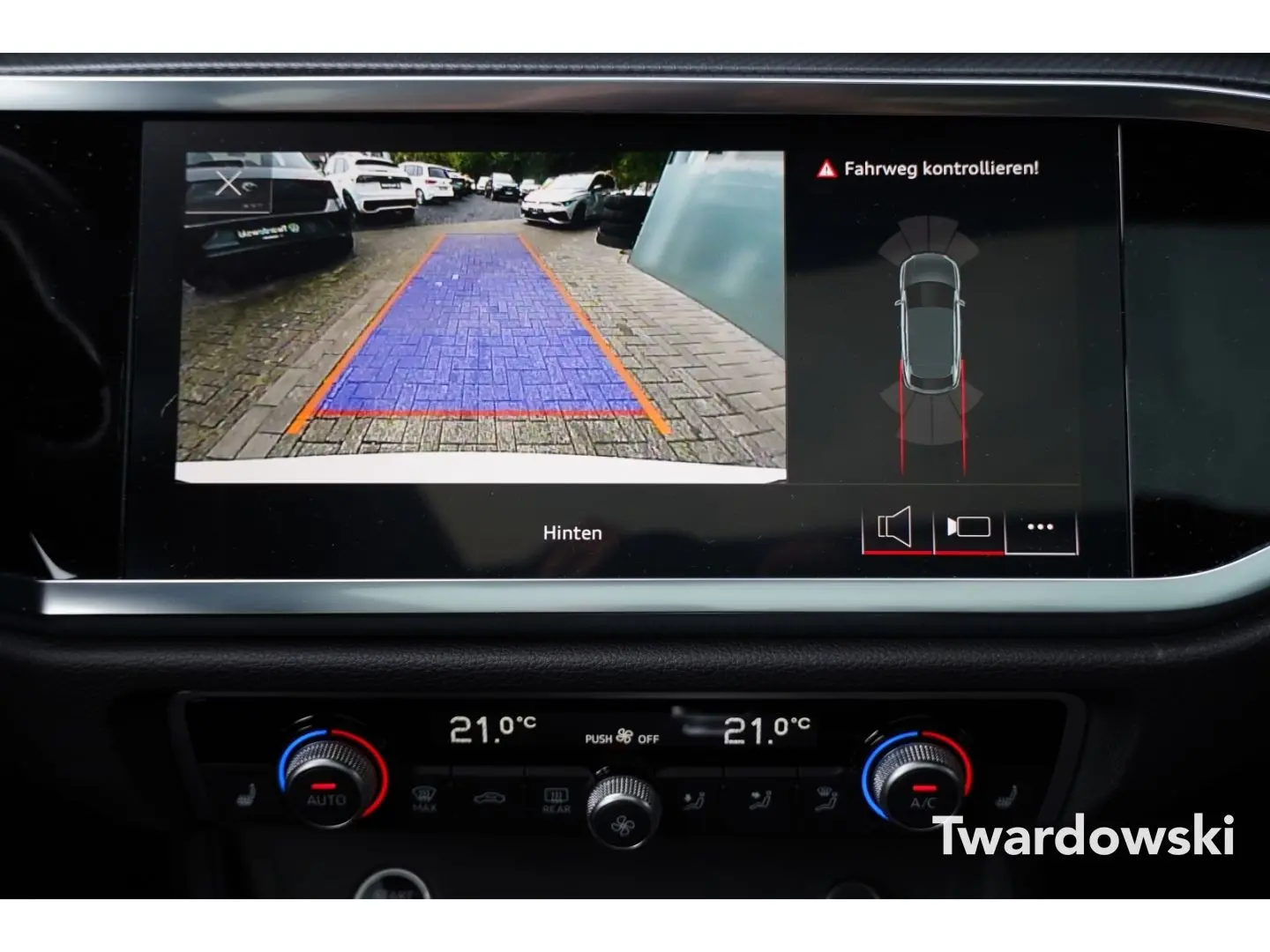 Q3 Sportback 40 TFSI S line Kamera Pano Matrix