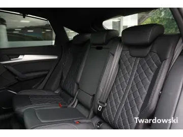 Q5 Sportback S line Pano AHK ACC Kamera Raute So