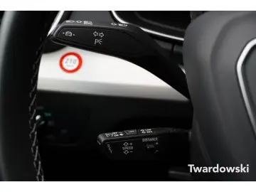 Q5 Sportback S line Pano AHK ACC Kamera Raute So