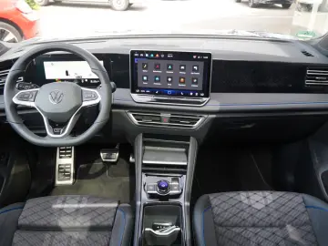 Tiguan 1.5 eTSI R-Line Matrix Black 360  Massage