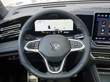 Tiguan 1.5 eTSI R-Line Matrix Black 360  Massage