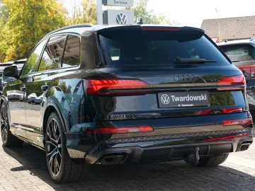 Q7 S line HUD Soft Pano Raute 360  7-Sitze B&O