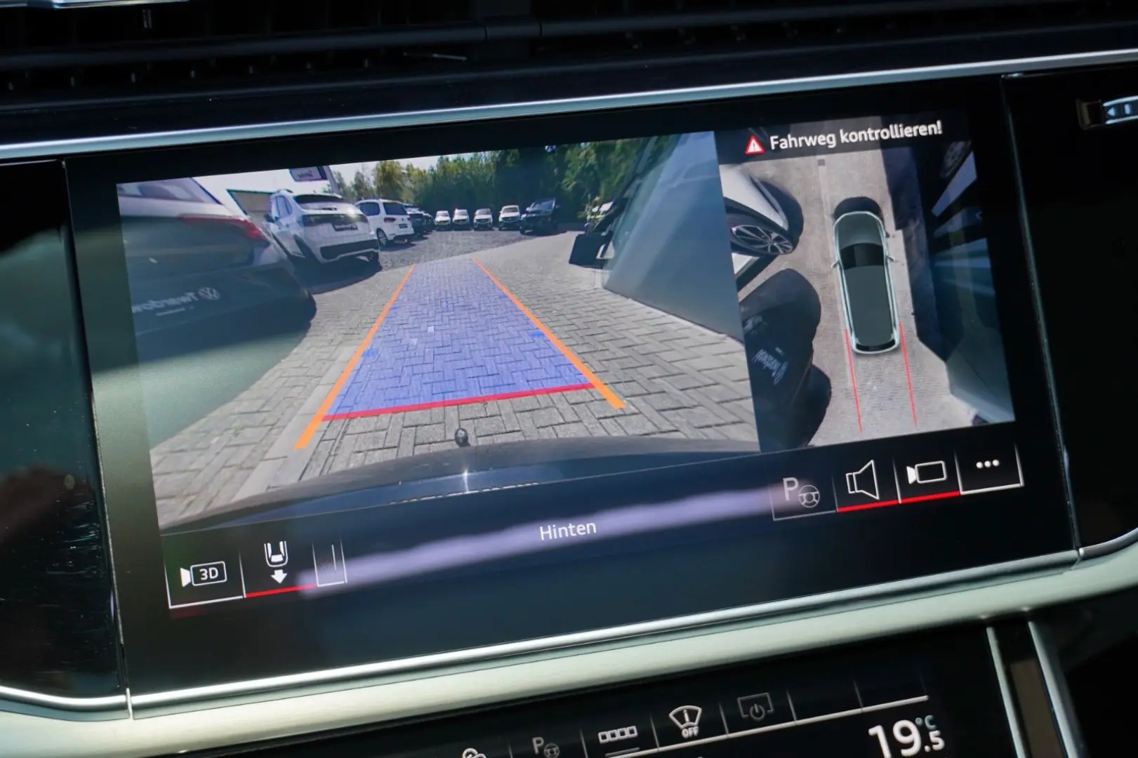 Q7 S line HUD Soft Pano Raute 360  7-Sitze B&O