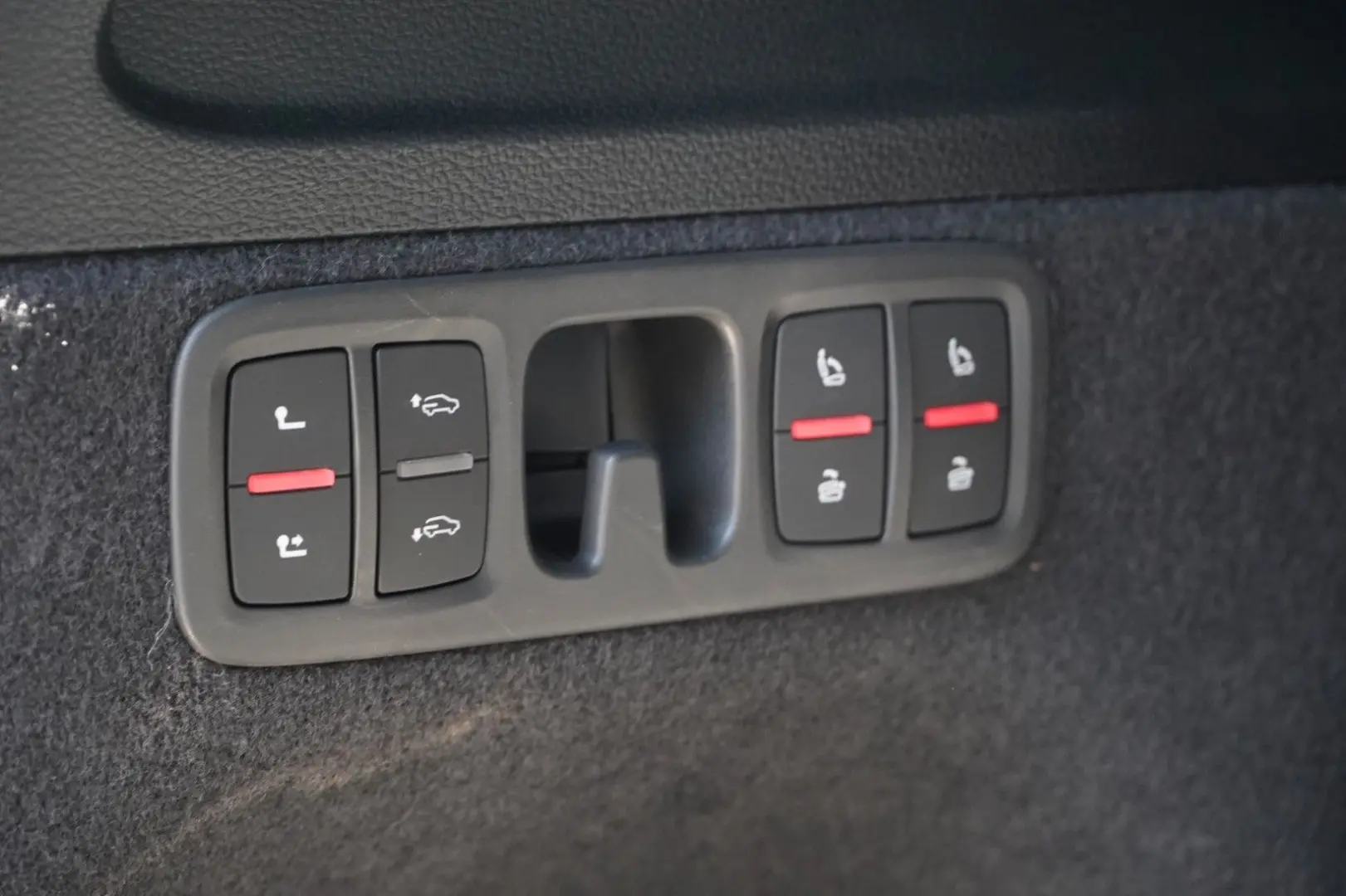 Q7 S line HUD Soft Pano Raute 360  7-Sitze B&O