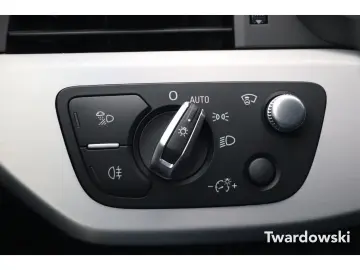 A4 40 TDI S-Line Business B&O Massage AHK HUD