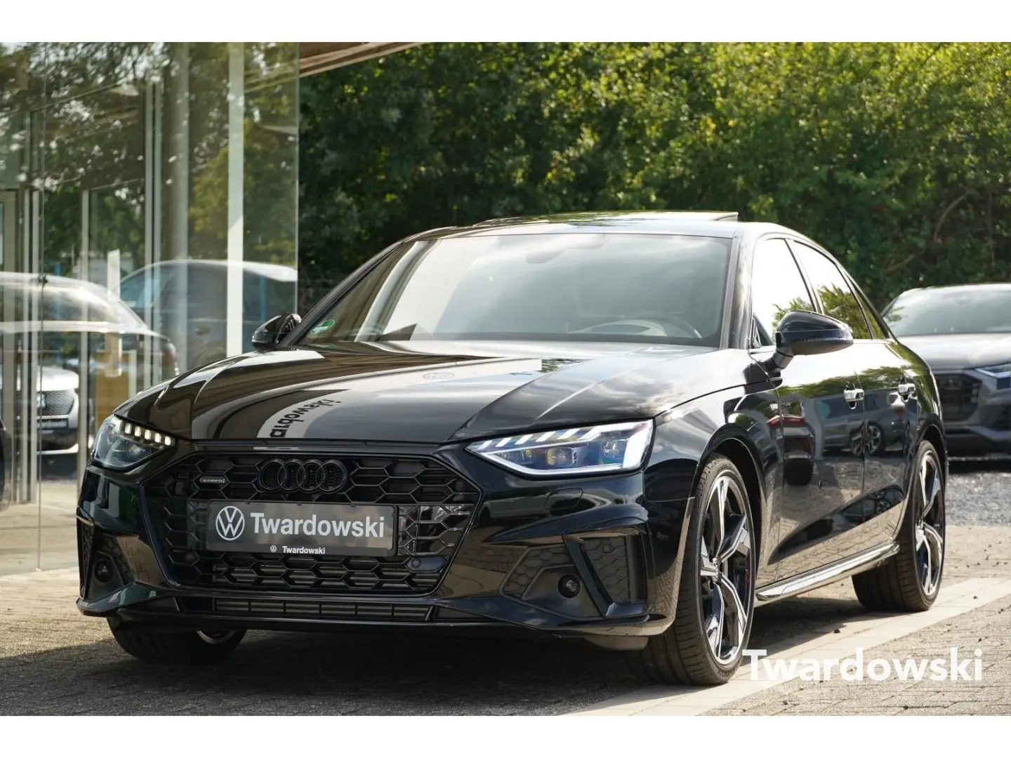 A4 40 TDI S-Line Business B&O Massage AHK HUD