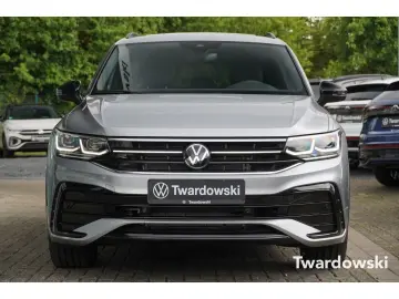 Tiguan Allspace R-Line 4Motion  7-Sitze AHK Pano