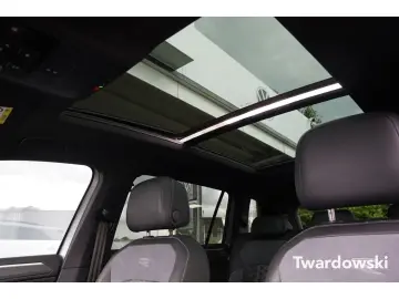 Tiguan Allspace R-Line 4Motion  7-Sitze AHK Pano