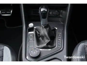 Tiguan Allspace R-Line 4Motion  7-Sitze AHK Pano