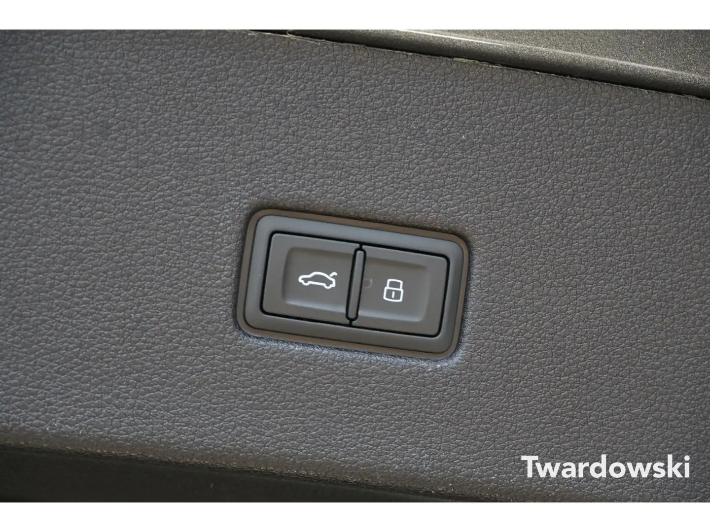 RSQ8 Soft RS-Dynamik  HUD Pano B&O Raute Keramik