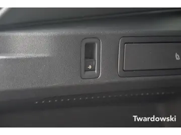 Tiguan Matrix Black PANO AHK Massage Discover So