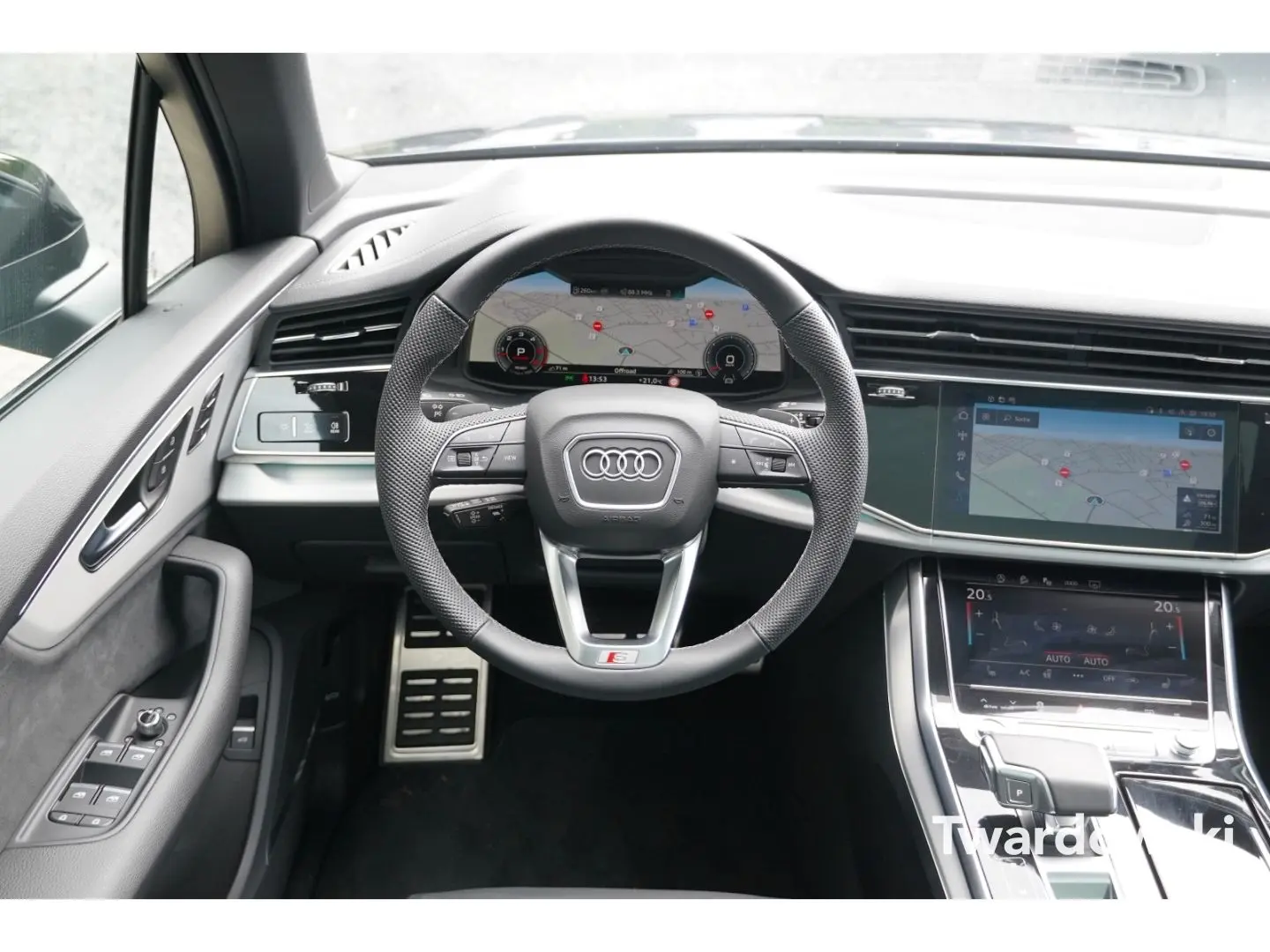 Q7 S line 7-Sitzer Pano AHK Raute B&O 360  STHZ