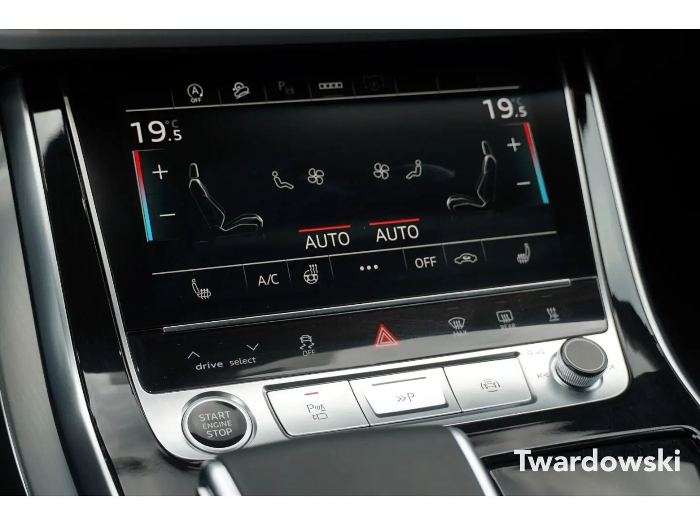 Q7 S line 7-Sitzer Pano AHK Raute B&O 360  STHZ