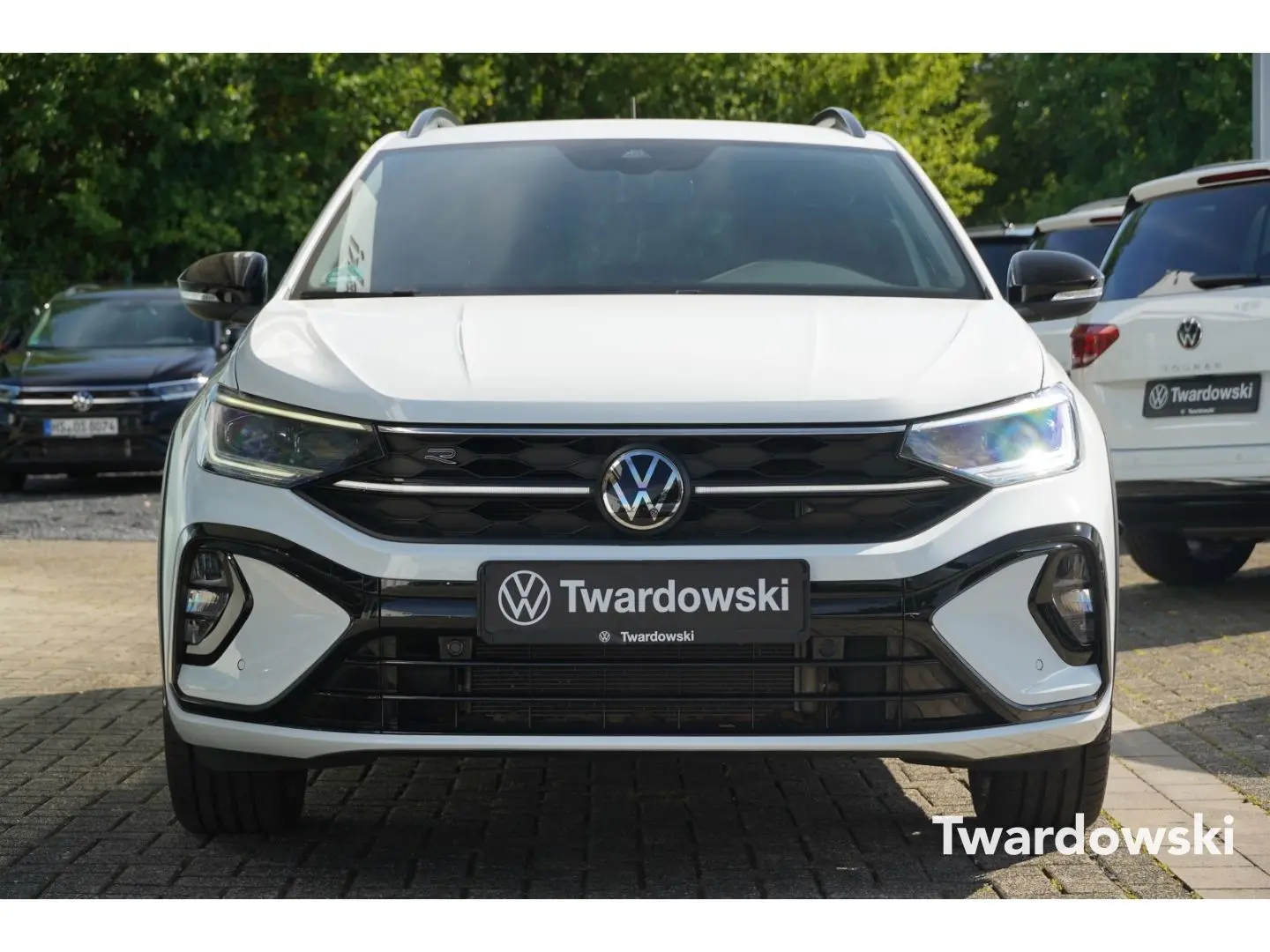 Taigo R-Line AHK ACC Navi Kamera 18'' Black Styl