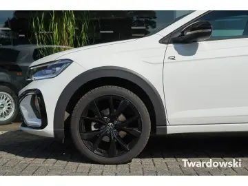 Taigo R-Line AHK ACC Navi Kamera 18'' Black Styl