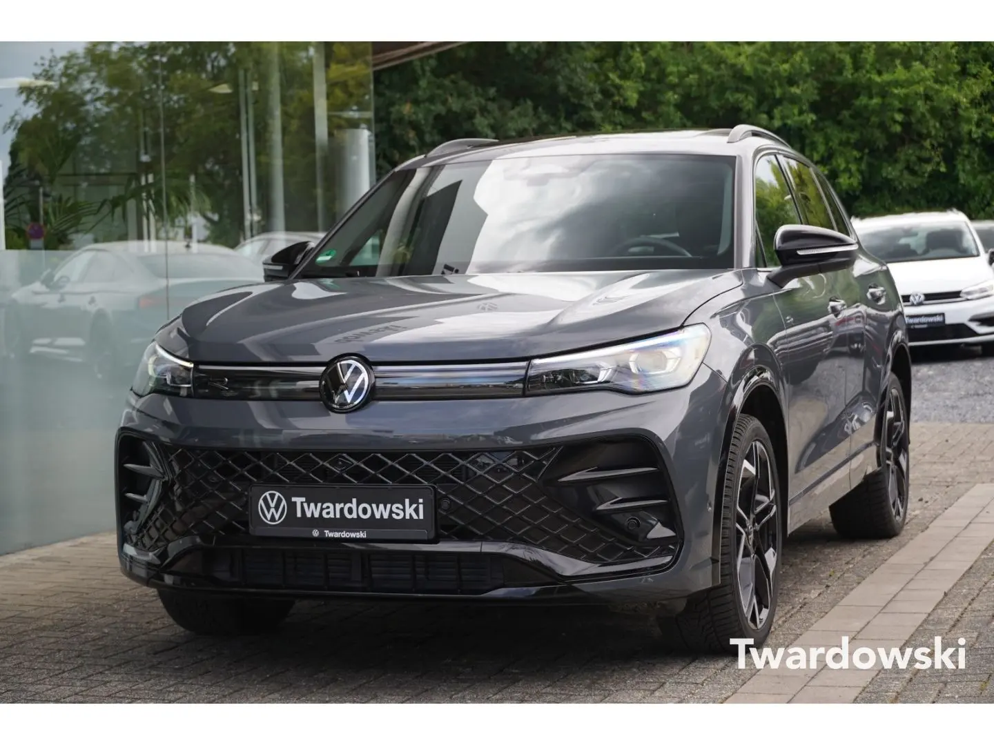 Tiguan 4Motion R-Line Memo AHK Pano Sofort Verfü