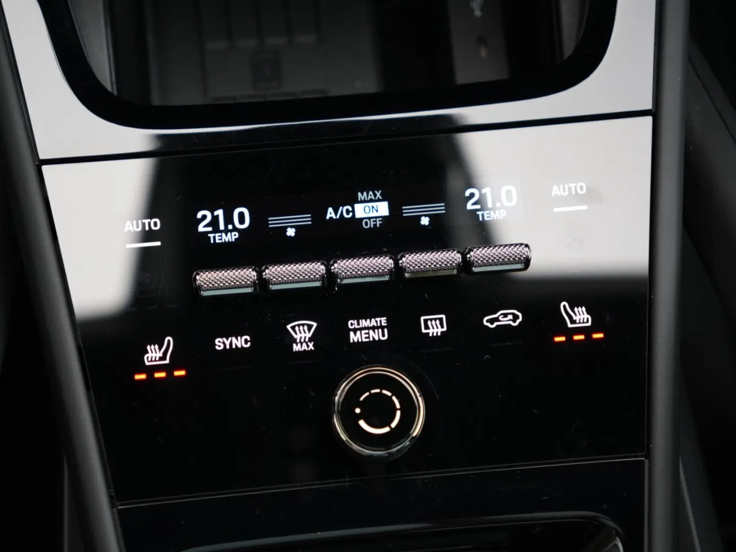 E-Hybrid Coupé ACC-LUFTF-PANO-HD-AHK-HUD-BOSE-RS