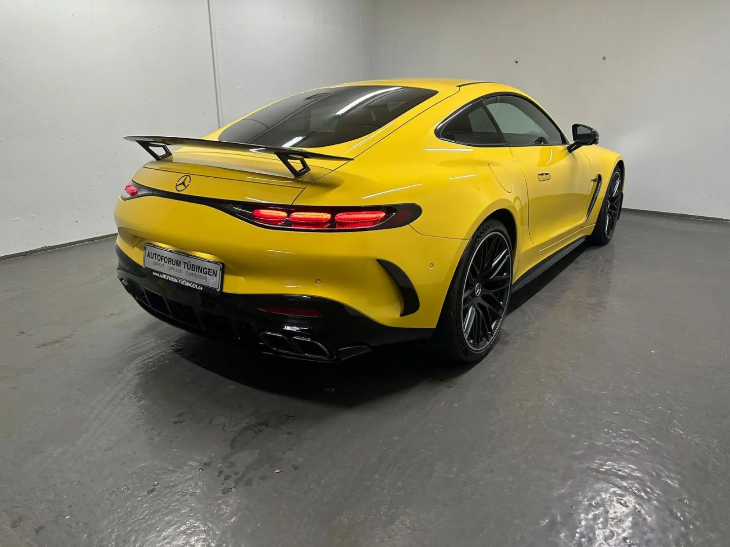 GT 63 4MATIC   AERODYNAMIK PERFORML SITZE 21