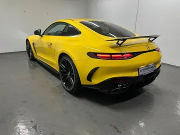 GT 63 4MATIC   AERODYNAMIK PERFORML SITZE 21