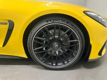 GT 63 4MATIC   AERODYNAMIK PERFORML SITZE 21