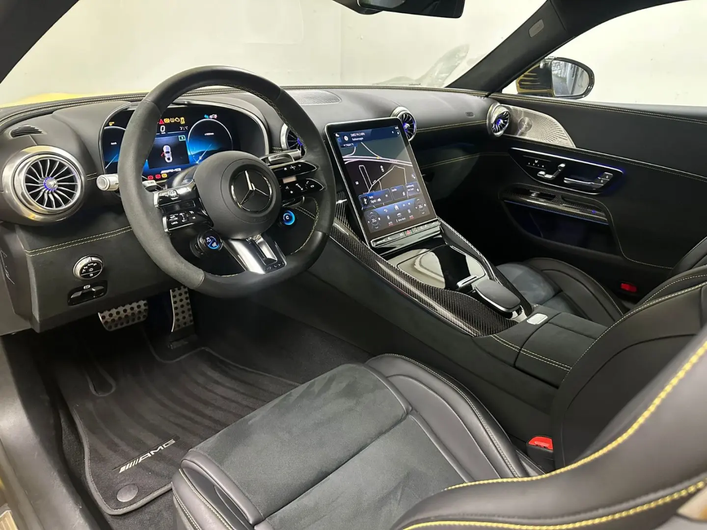 GT 63 4MATIC   AERODYNAMIK PERFORML SITZE 21