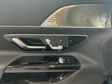 AMG GT 63 4M  AMG 20'' Digital Burmester