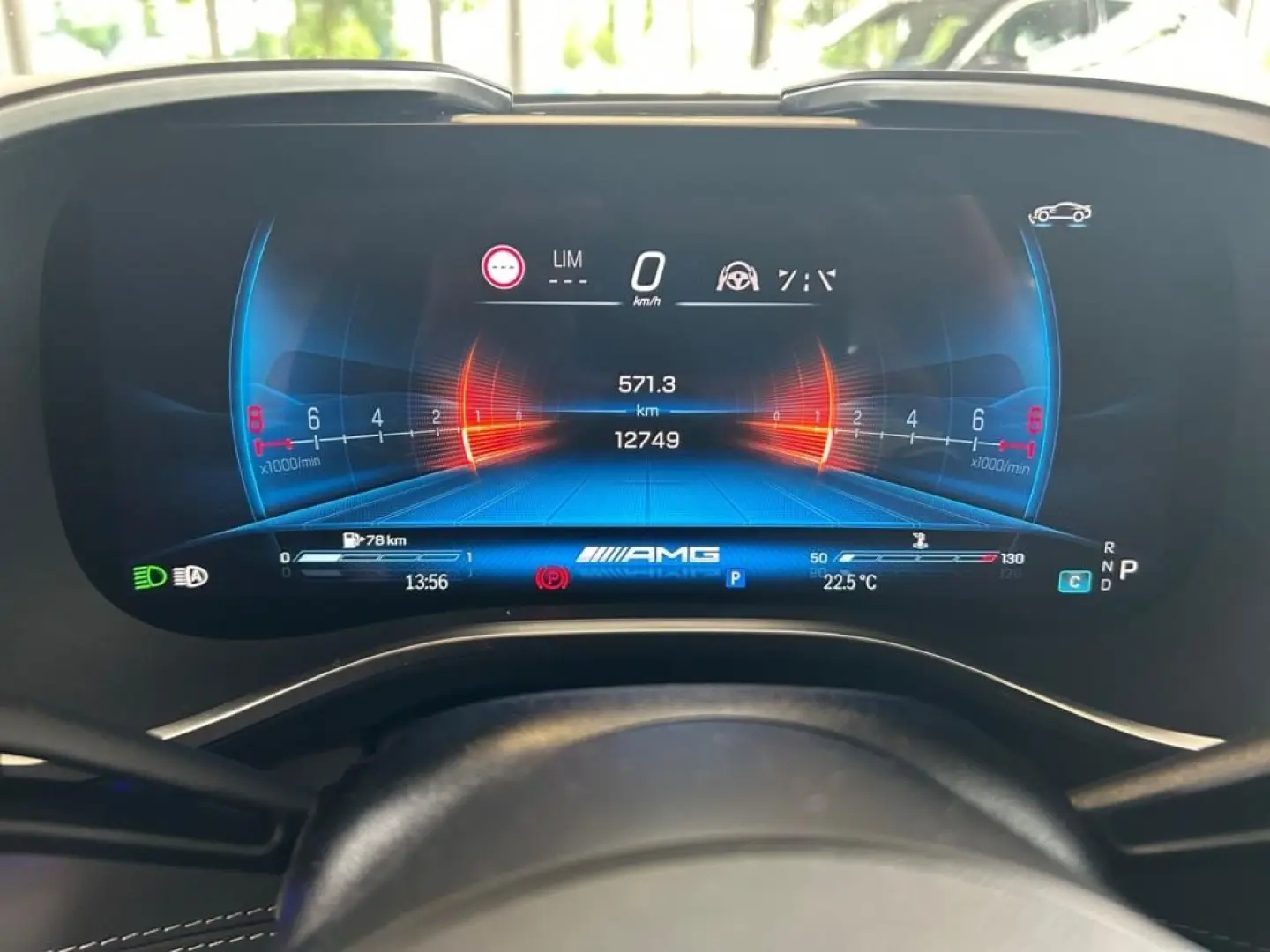 AMG GT 63 4M  AMG 20'' Digital Burmester