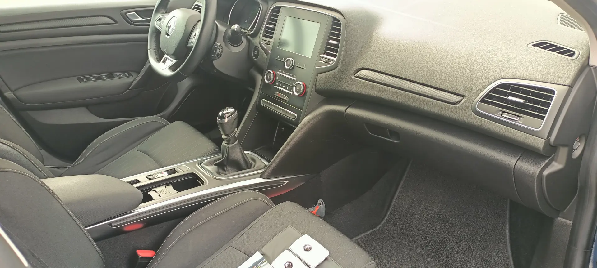 Renault Megane 1.33 tce 116 CP EURO 6 LIMITED  GARANTIE