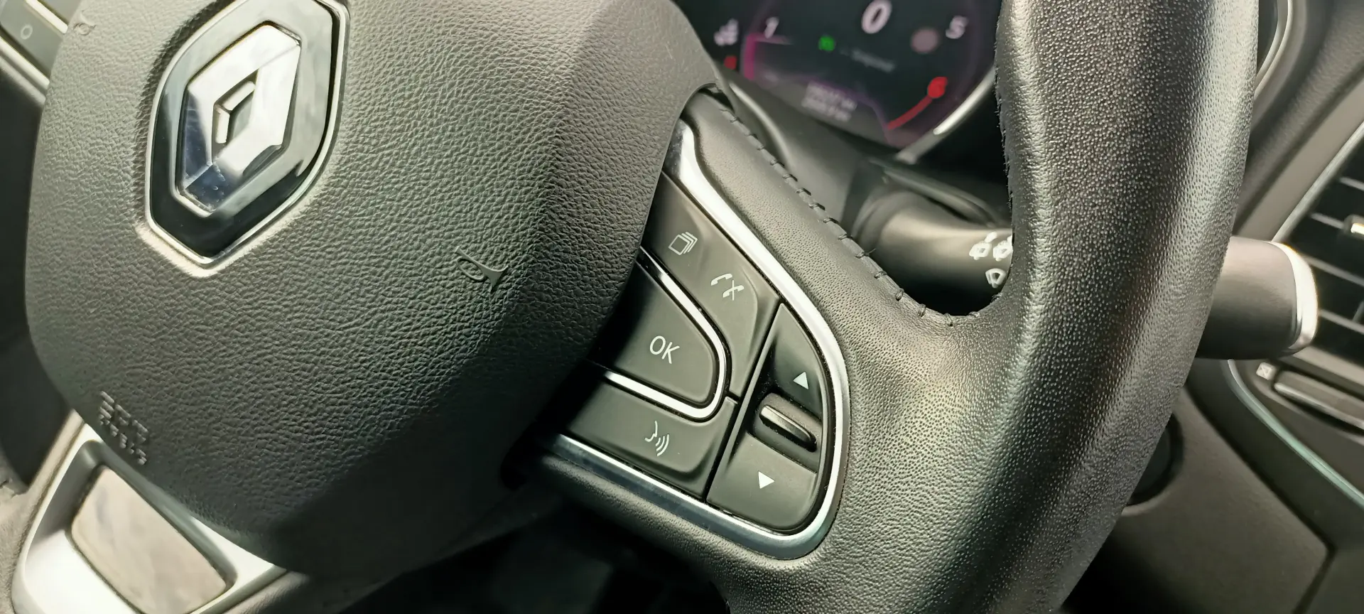 Renault Megane 1.33 tce 116 CP EURO 6 LIMITED  GARANTIE