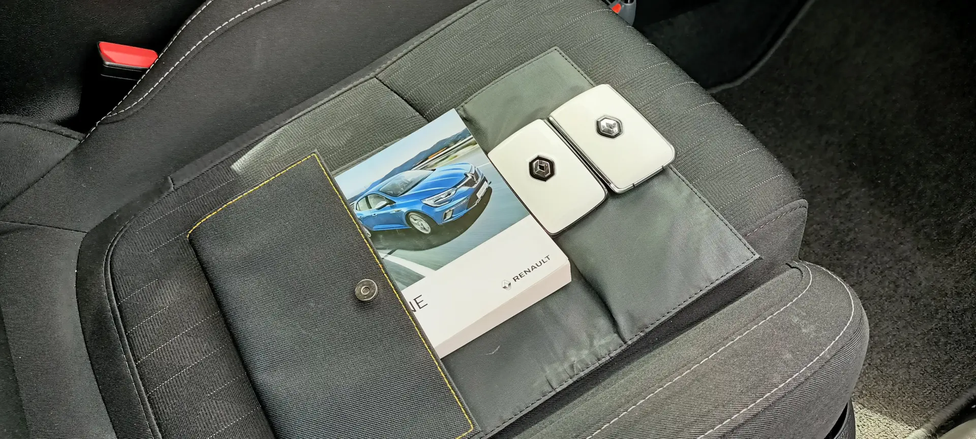 Renault Megane 1.33 tce 116 CP EURO 6 LIMITED  GARANTIE