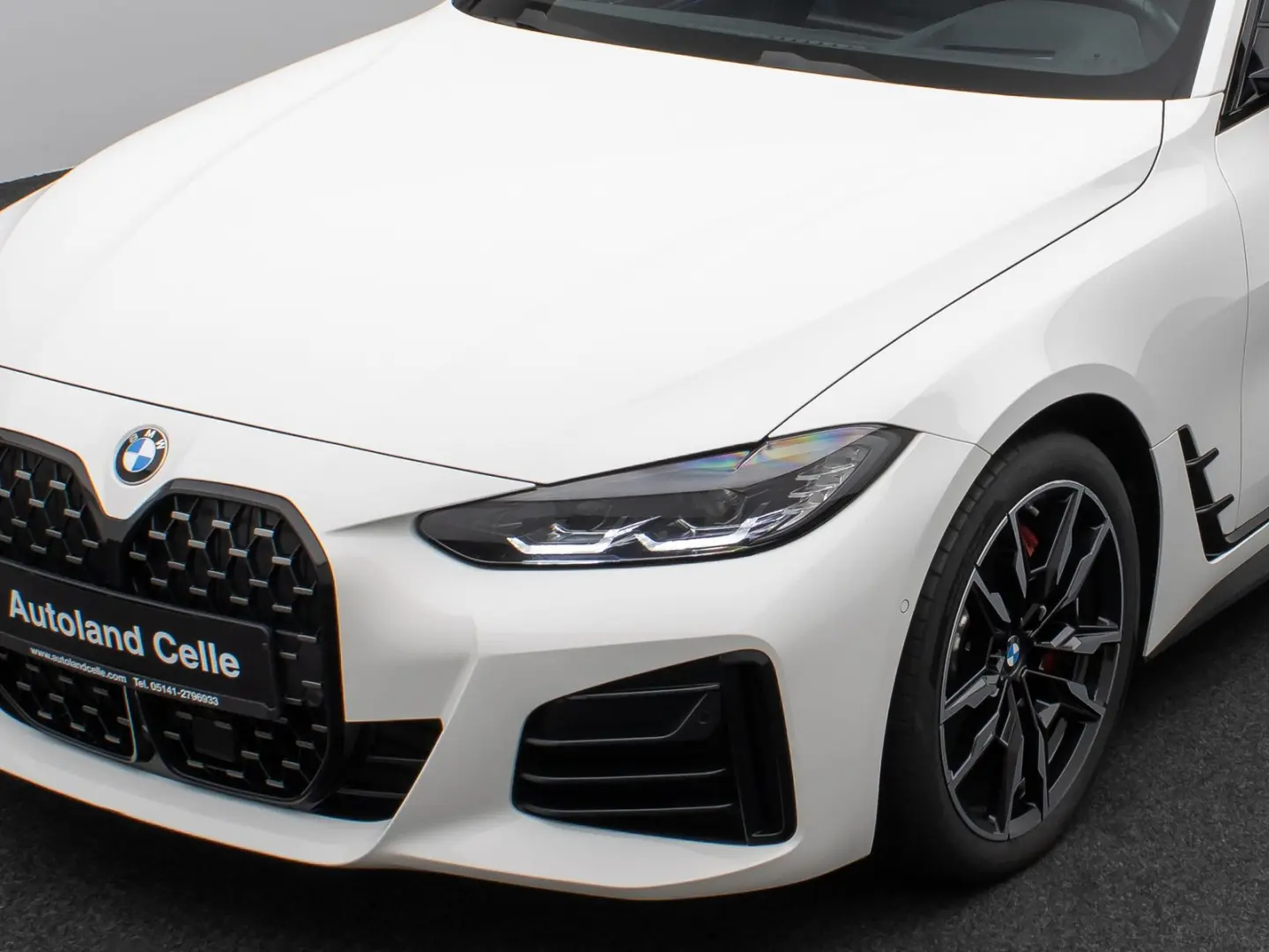 M440i xD Gran Coupé Glasdach Kamera HUD DAB H K