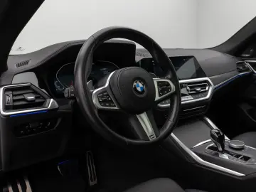 M440i xD Gran Coupé Glasdach Kamera HUD DAB H K