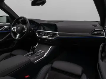 M440i xD Gran Coupé Glasdach Kamera HUD DAB H K