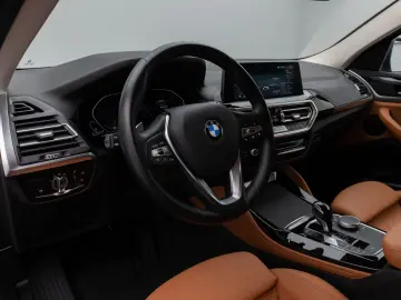 X4 xD30d Kamera DAB CockPitPlus AHK Sport LED