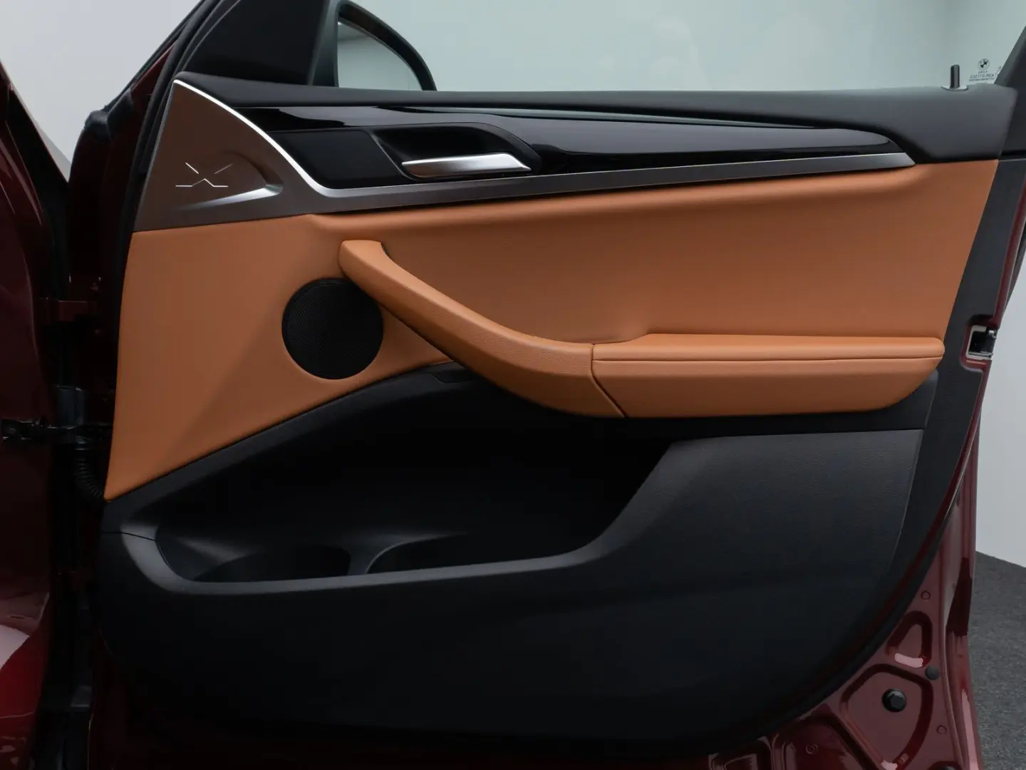 X4 xD30d Kamera DAB CockPitPlus AHK Sport LED