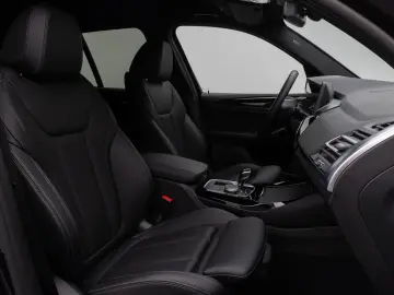 X3 xD30e Kamera HUD Lenkrhzg Stop&Go AHK Sport