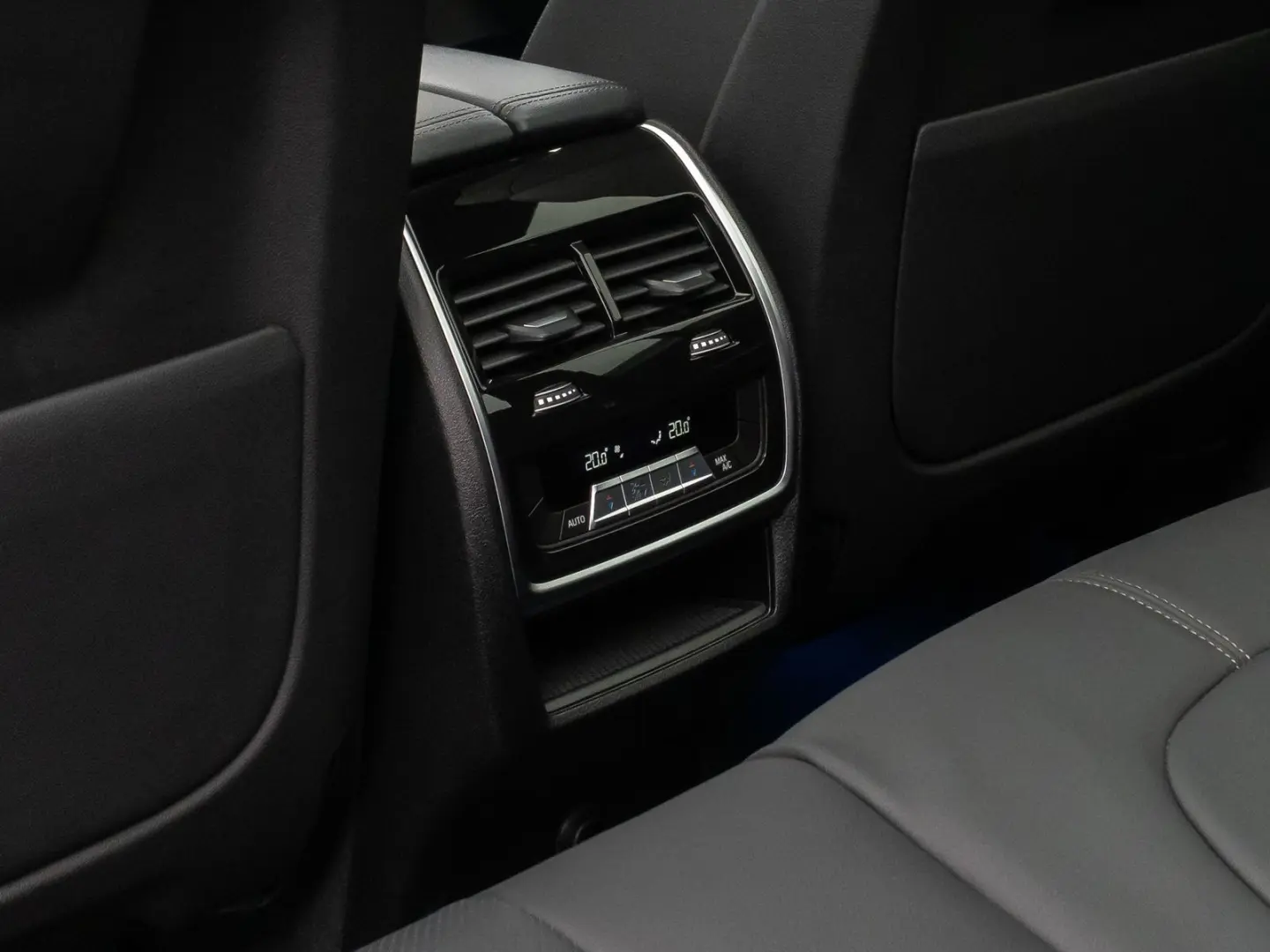 X5 xD45e M Sport Panorama Laser 360 HUD DAB HiFi