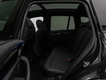 X3 xD20d M Sport Panoram 360 DAB Lenkrhz Komfort