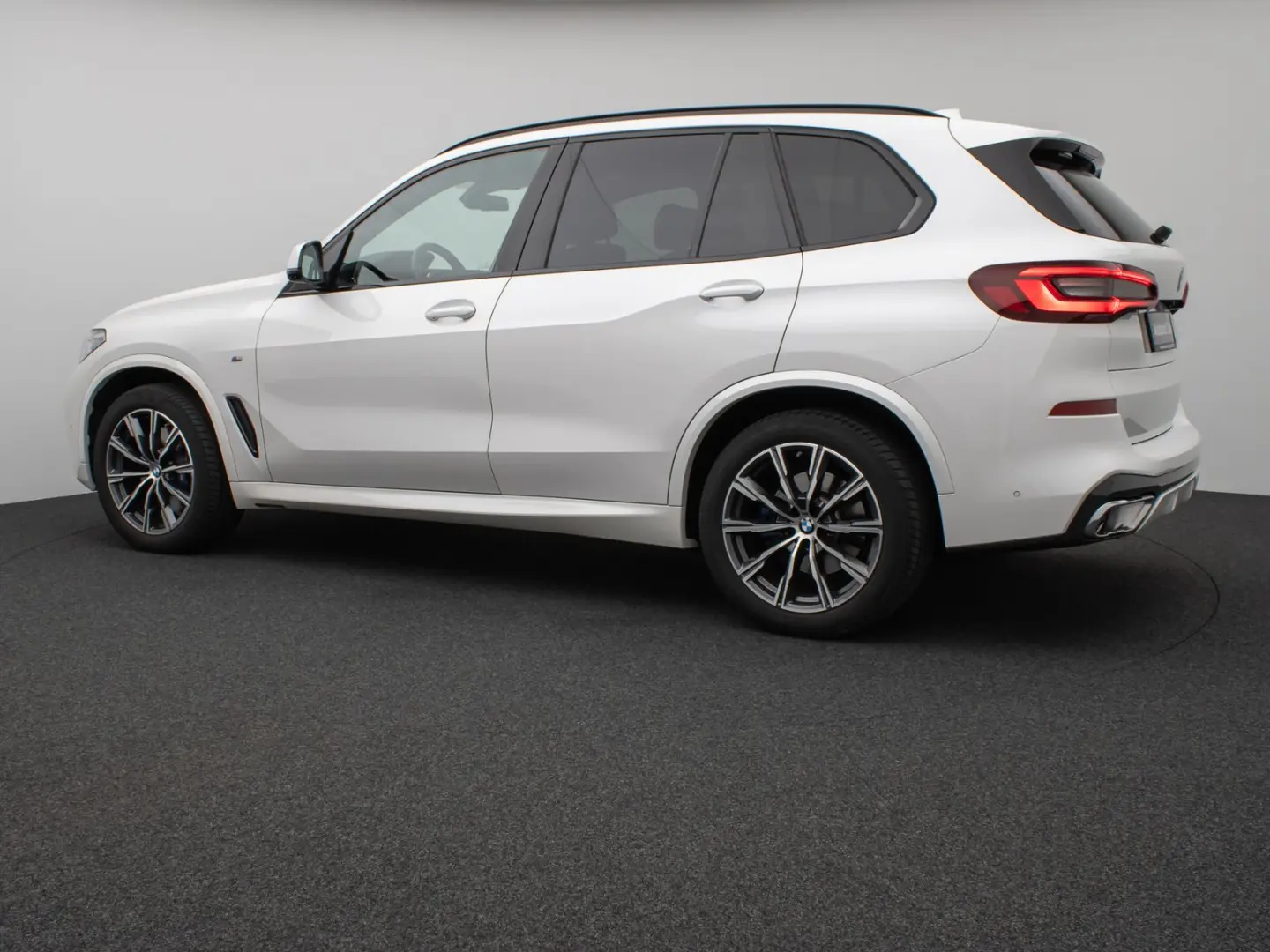 X5 xD30d M Sport 360 Panorama Laser HUD DAB HiFi