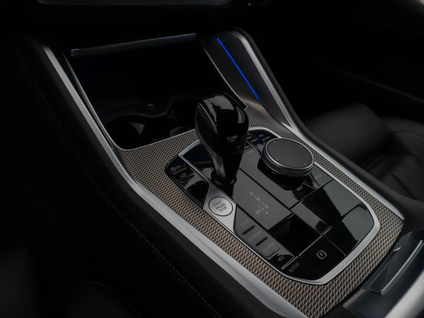 X6 xD40d M Sport Laser 360 HUD DAB Komfort HiFi